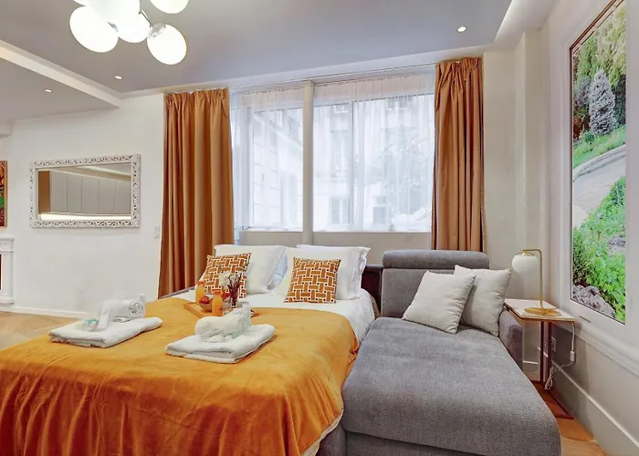 Luxueuse Suite Haussmanienne Confort Et Elegance