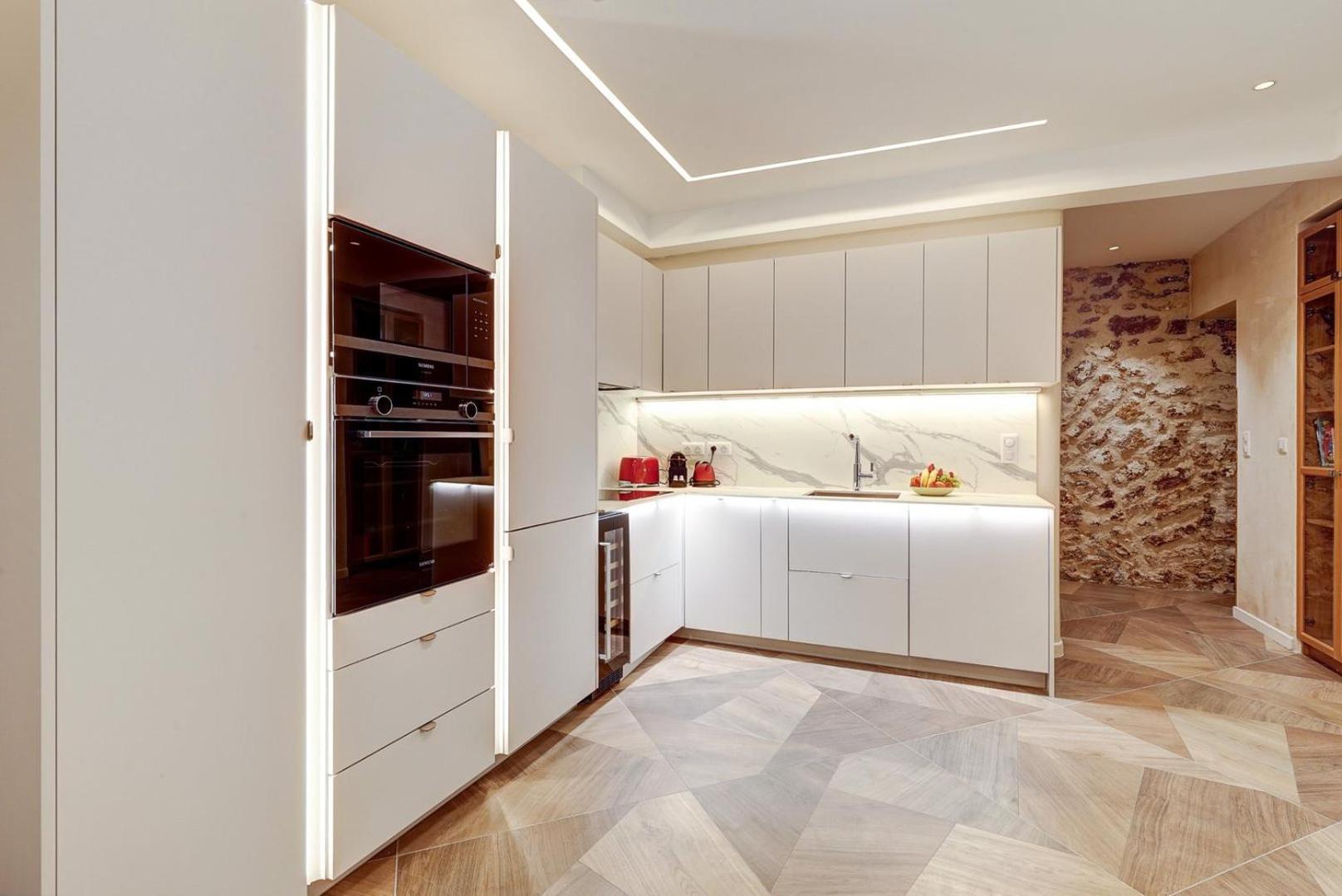 Apartamento Luxueuse Haussmanienne Confort Et Elegance *